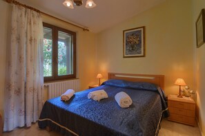 1 chambre, accès au Wi-Fi (inclus), literie fournie