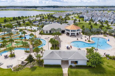 Gorgeous 3Bd 8 Guests @Storey Lake Resort Close to Disney 101 3191