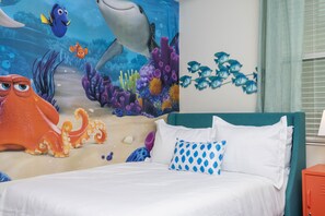 Familienapartment, 2 Schlafzimmer | 2 Schlafzimmer, Zimmersafe, individuell dekoriert