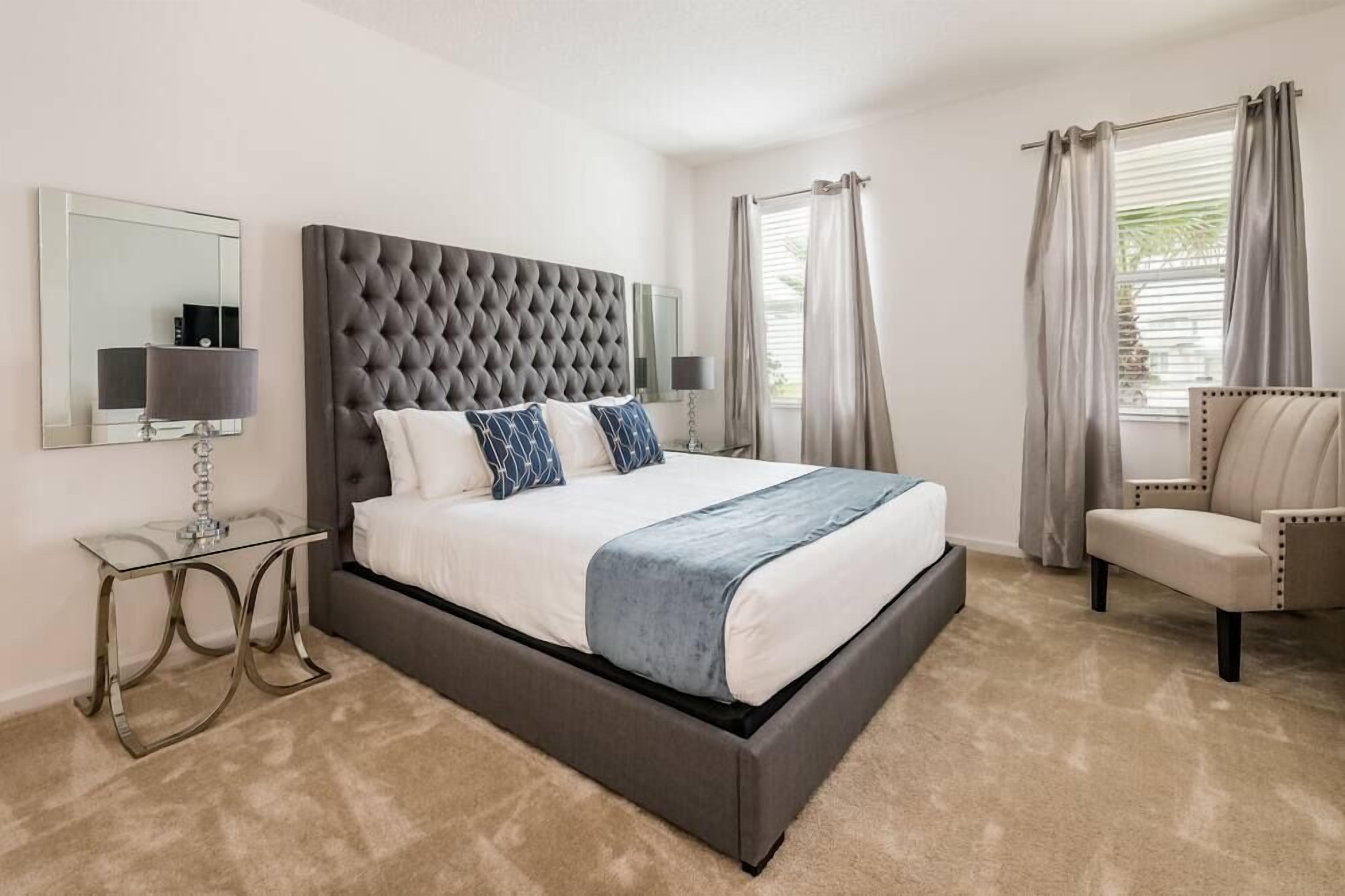 Casa de ciudad familiar (8 Bedrooms) | 8 habitaciones y caja de seguridad en la habitación 