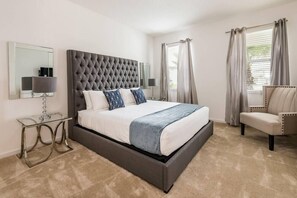 Family Townhome (8 Bedrooms) | 8 bedrooms, in-room safe, individually decorated, individually furnished