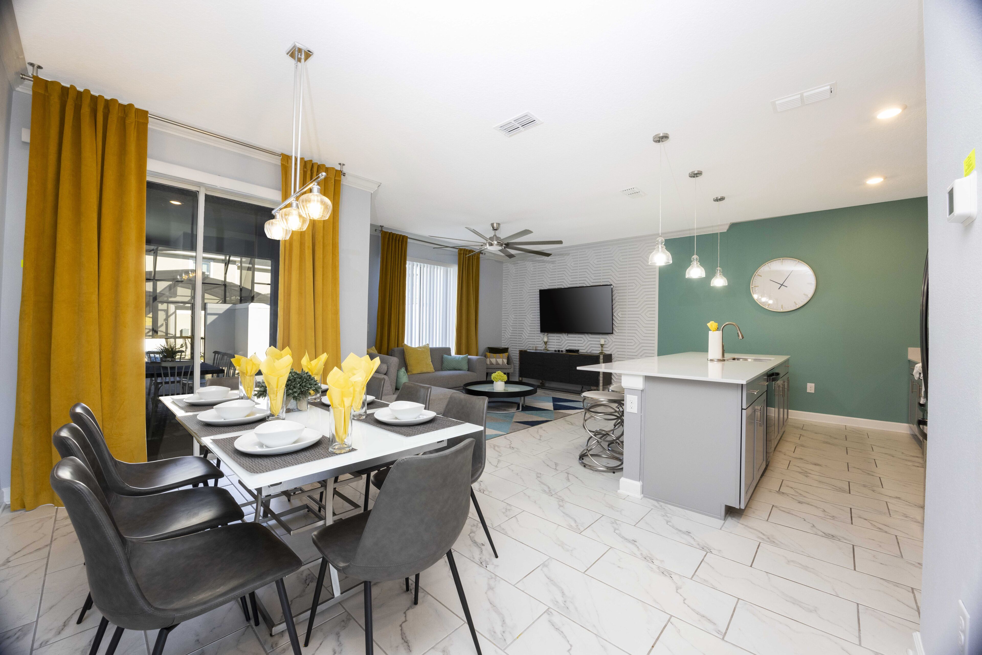 Family Townhome, 4 Bedrooms | Living area | 60-inch Smart TV with cable channels, Netflix, Hulu