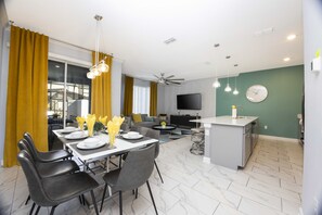 Familien-Stadtwohnung, 4 Schlafzimmer | Wohnbereich