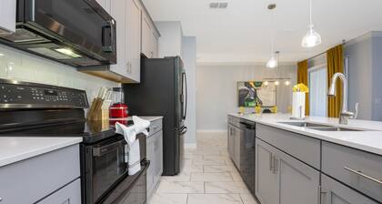 Stunning 4 Bd Close to Disney w/ Pool @ Storey Lake Resort 4369