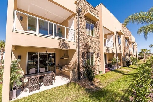 Stunning 4Bd Close to Disney @ Magic Village 7614