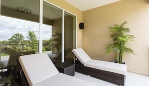 Family Townhome, 4 Bedrooms | Balcony - Stunning 4Bd Close to Disney @ Magic Village 7614 (Kissimmee)