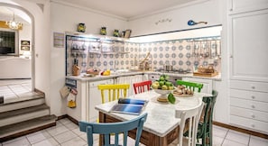 Villa | 7 bedrooms, desk, iron/ironing board, WiFi