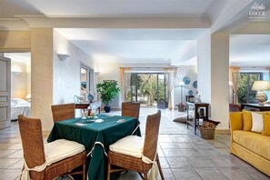 Villa | 7 Schlafzimmer, Schreibtisch, Bügeleisen/Bügelbrett, WLAN