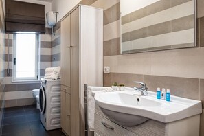 2 Schlafzimmer, WLAN