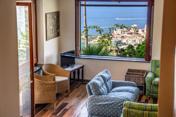 5 bedrooms - Sunhine Villa in Massa Lubrense (Massa Lubrense)