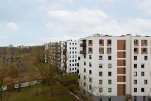 Exterior - Sowińskiego 51 Warsaw | Cosy Apartment with Parking for Remote Work (Warszawa)