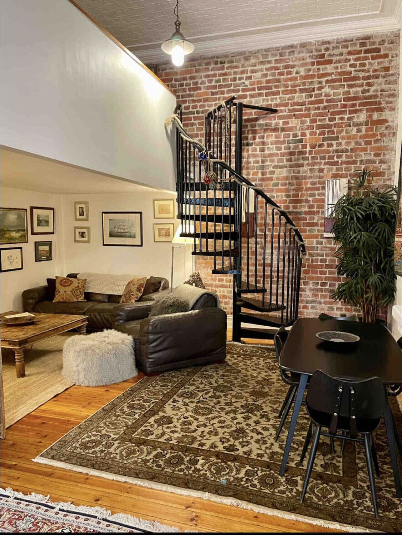 Luxury mansion loft by the beach — image 3