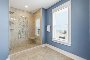 Shower, hair dryer, towels