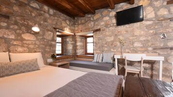 3 多间卧室、免费 WiFi、床单