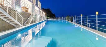 Yeosu Nukim Poolvilla