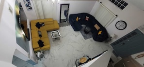 Smart-tv, pejs, videospil, dvd-afspiller