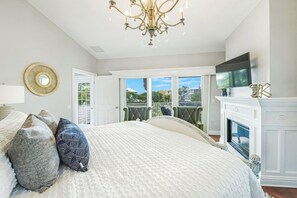 5 soverom, strykejern/-brett, wi-fi (inkludert) og sengetøy