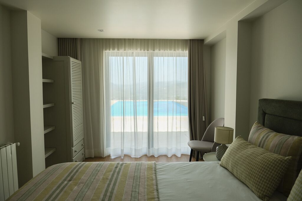 7 bedrooms, WiFi, bed sheets, wheelchair access