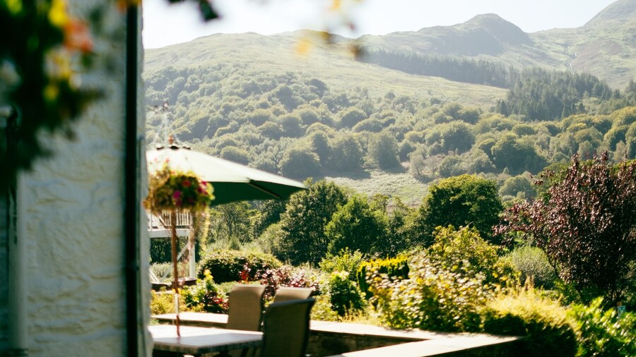 Ty Afon, River House