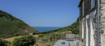 Dolwylan Cottage