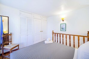 1 室のベッドルーム、WiFi、ベッドシーツ