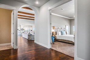 4 camere, culla da viaggio, Wi-Fi gratuito