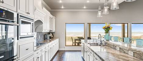 Fridge, microwave, dishwasher, coffee/tea maker