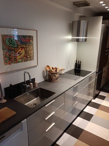 Central Reykjavik - cozy apartment (HG-00015218)