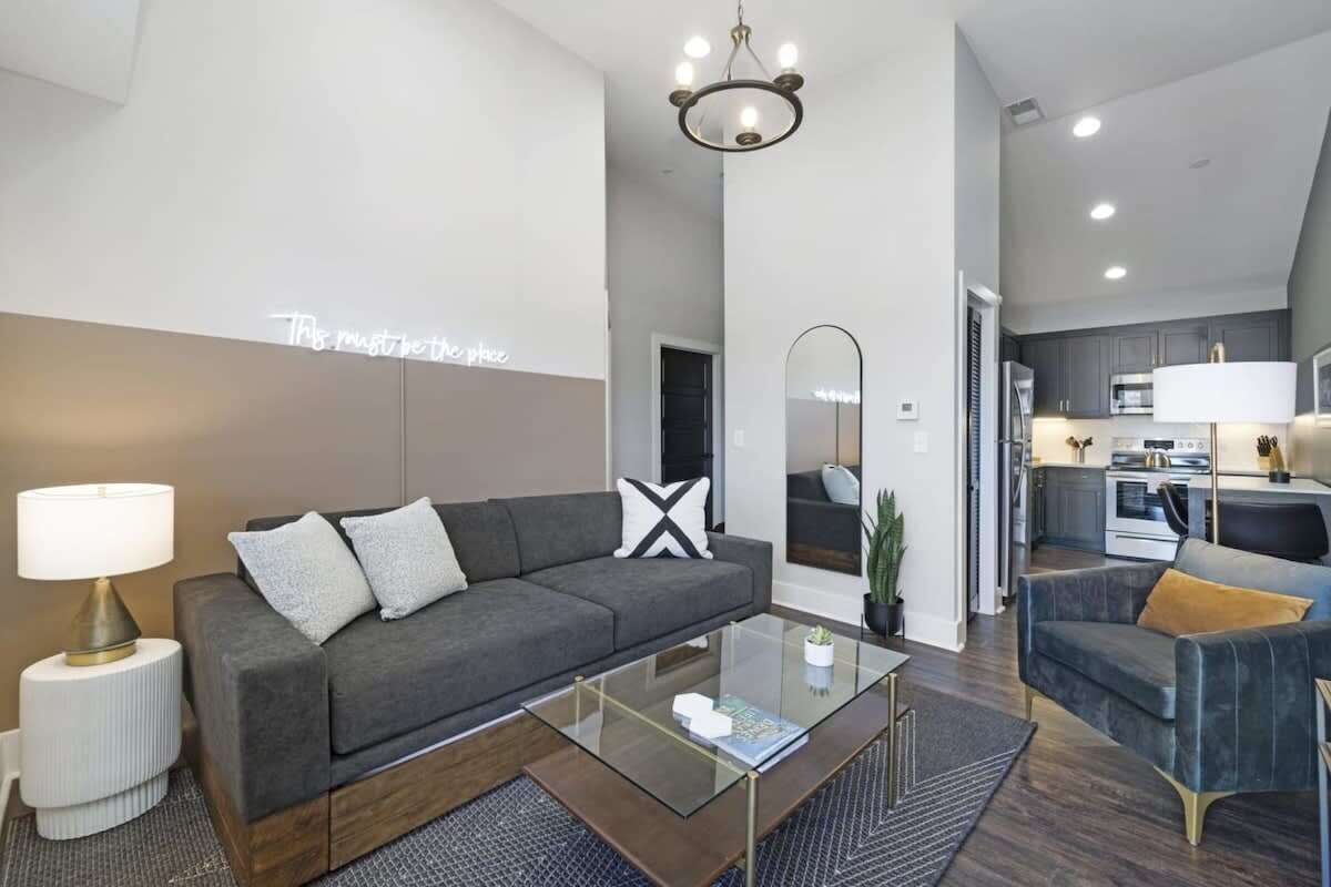 Abode | Germantown | 2 Bdrm + 1 Bath | Vaulted Ceilings