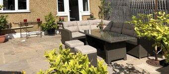 Residential 3 bed house on the Netherhampton Road with large garden