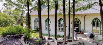 Historic Church Home in Woodstock/Saugerties