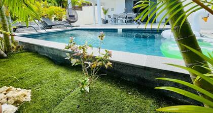 Villas Tropical P. & Exotic L. avec 2 piscines chauffées, 6 chambres, 4 SDB