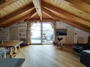 Flachbildfernseher