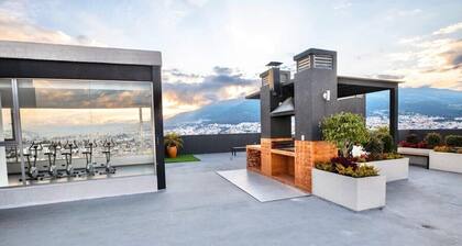 Breath-Taking Mountain View Condo