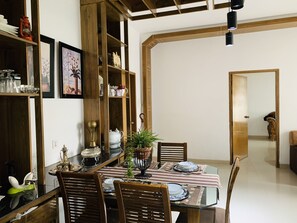 Apartment, Mehrere Betten | Eigene Küche | Kühlschrank, Mikrowelle, Ofen, Herdplatte