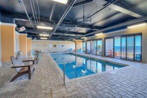 Piscina interna, piscina externa