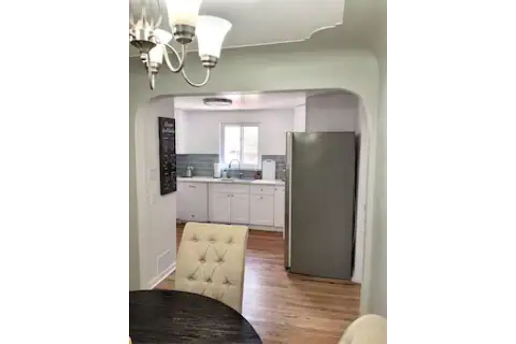 Quiet 3BR spot between downtown AND the mountains