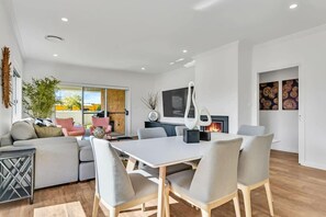 Dining - Hideaway on Curran - Modern Retreat in CBD, Firepit (Orange)