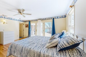 3 bedrooms, internet, bed sheets