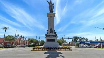 The Texas Heroes Monument was built by using granite and bronze! It really is as big as it looks in the photo