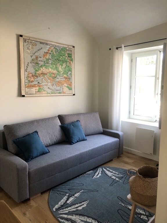 Charming Mezzanine Studio - Orléans