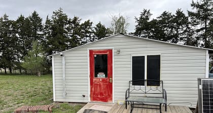 12 miles from Emporia KS. Campaign/cabin