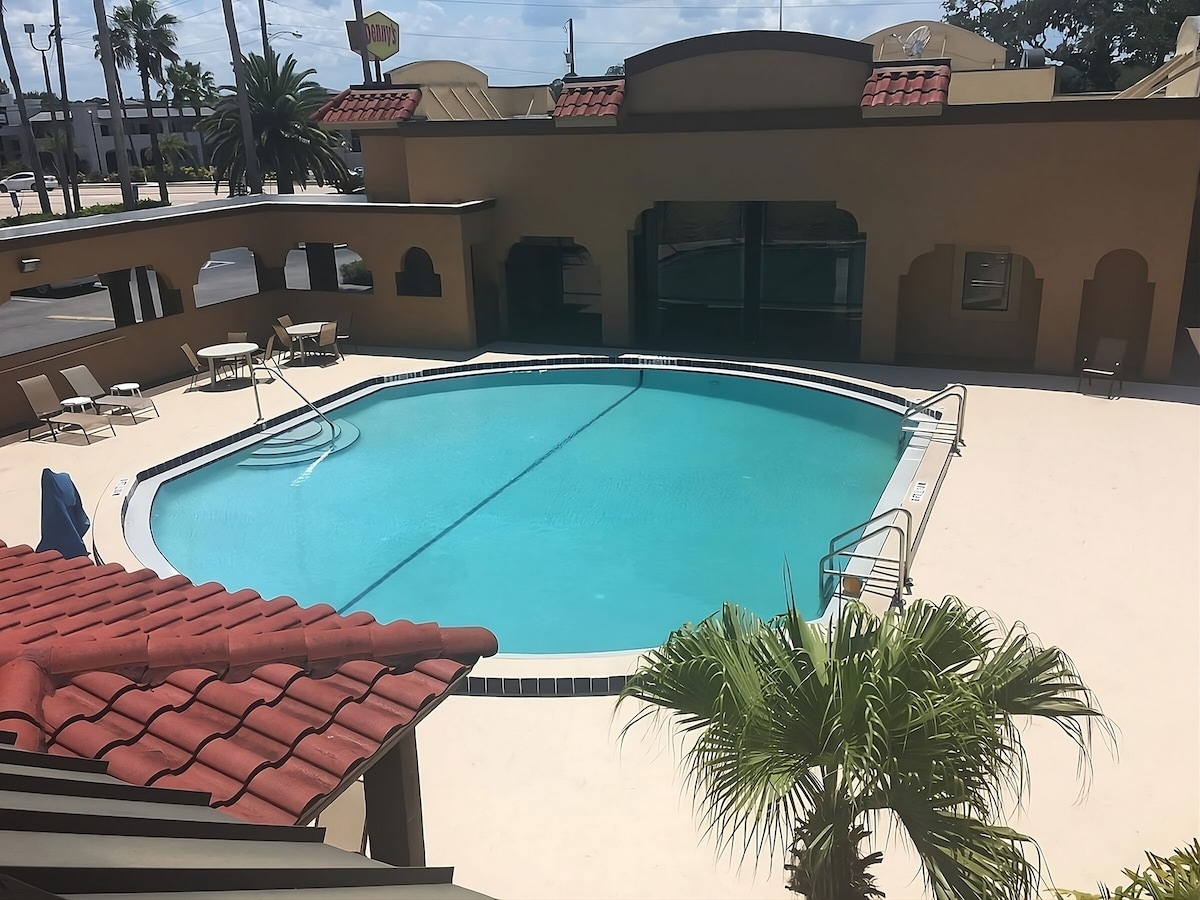 Photo 7 of 2 Convenient Spaces, Pool, Free Parking and Close to Fountain of Youth!