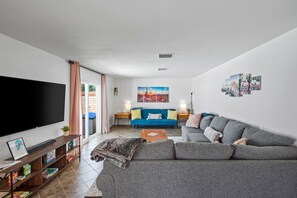 Fernseher, Videospiele, Stereoanlage