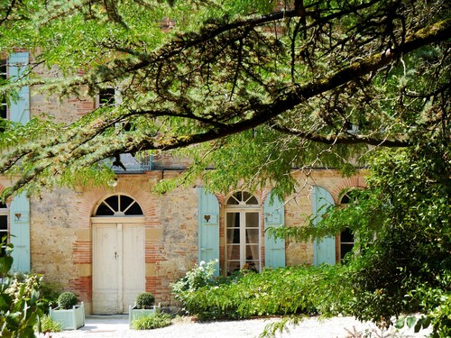 Le Gîte Château Sud, le Charme de la Toscane au Coeur du Lauragais
