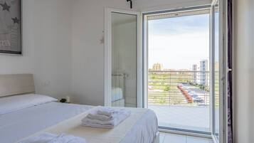 2 camere, ferro/asse da stiro, Wi-Fi gratuito, lenzuola