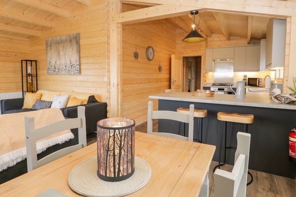 Cottage | Interior