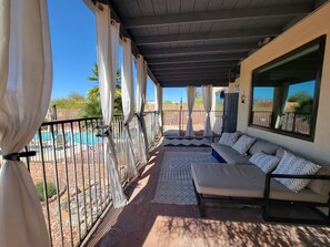 Terrace/patio - Ocotillo House: Gateway to Saguaro National Park (Tucson)