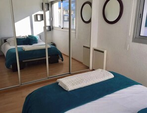 1 bedroom, free WiFi, bed sheets