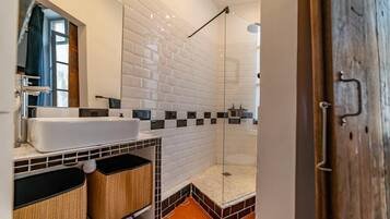 Shower, hair dryer